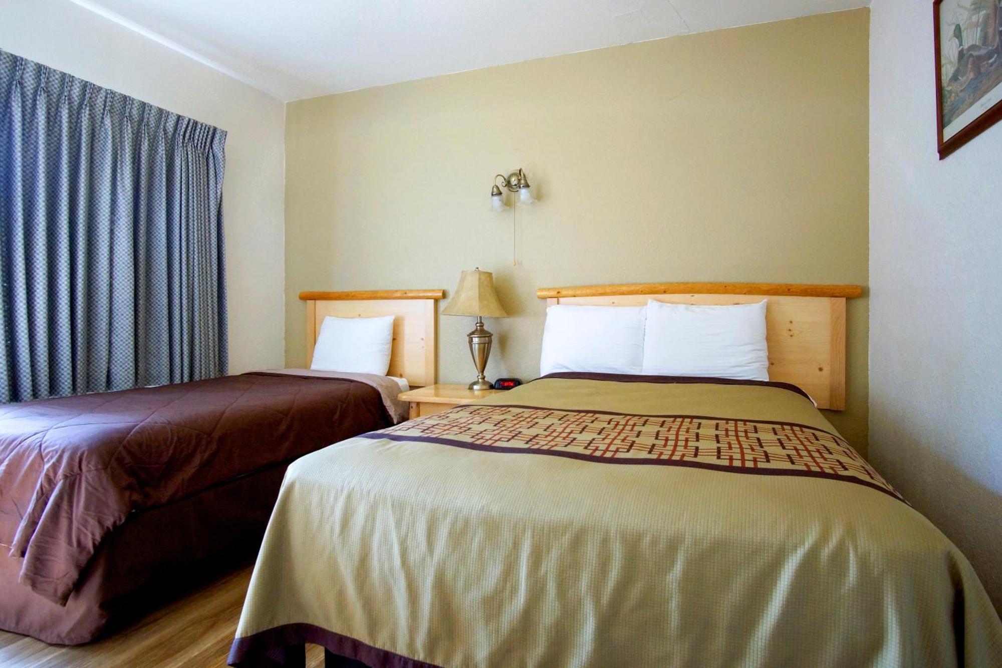 Motel Gables & 2*