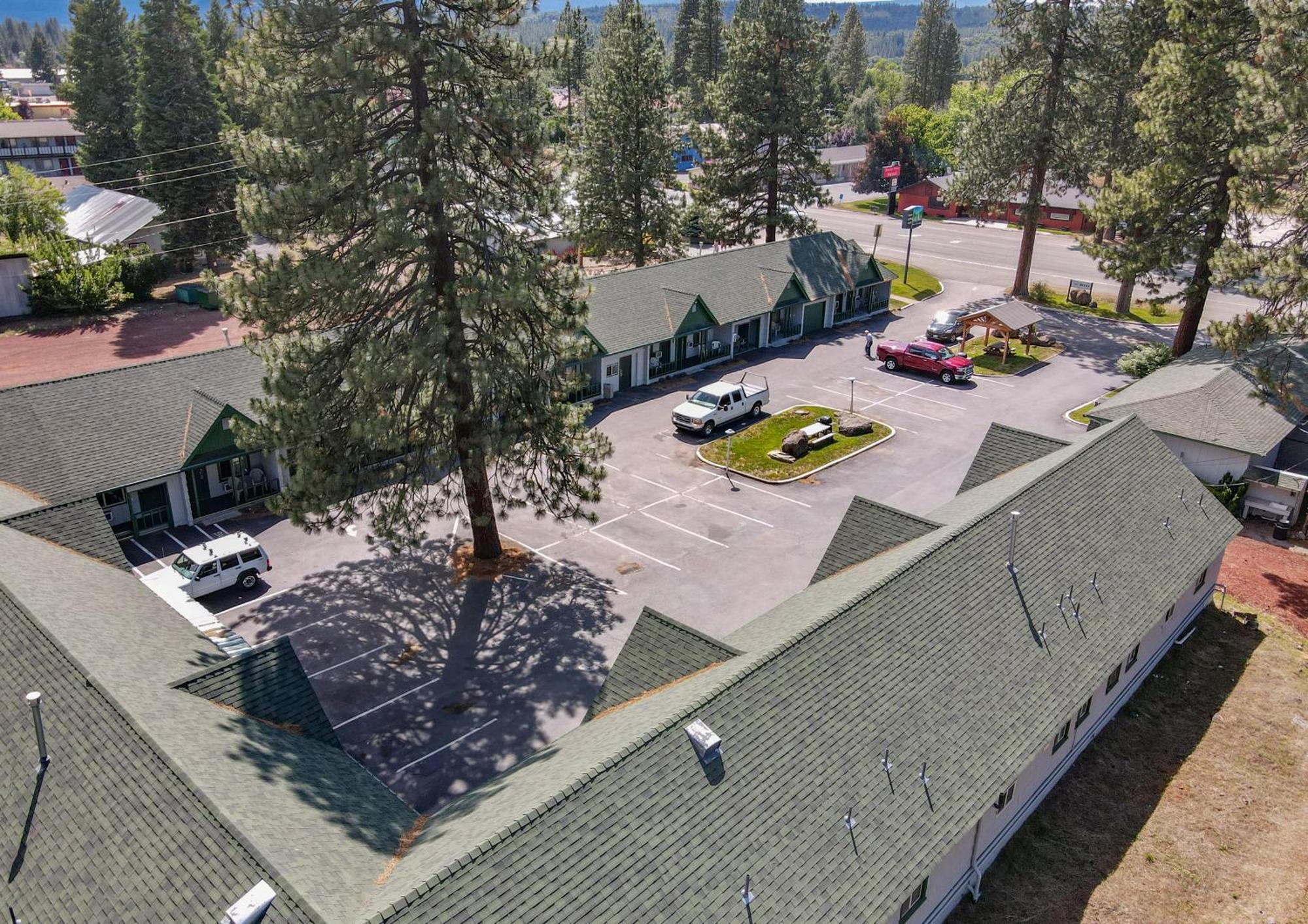 Gables & Motel