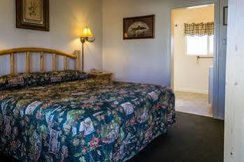 Gables & 2* Burney